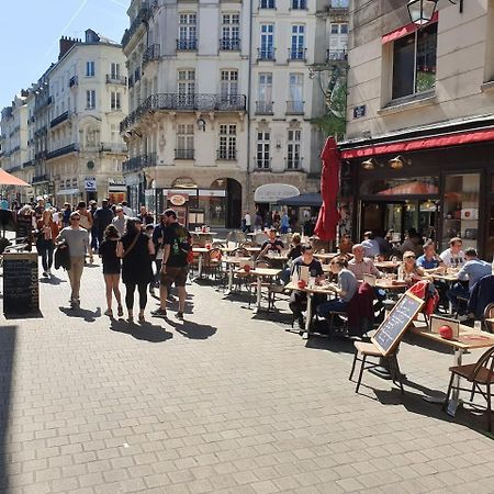 Apartamento Le nid des carmes Nantes Exterior foto